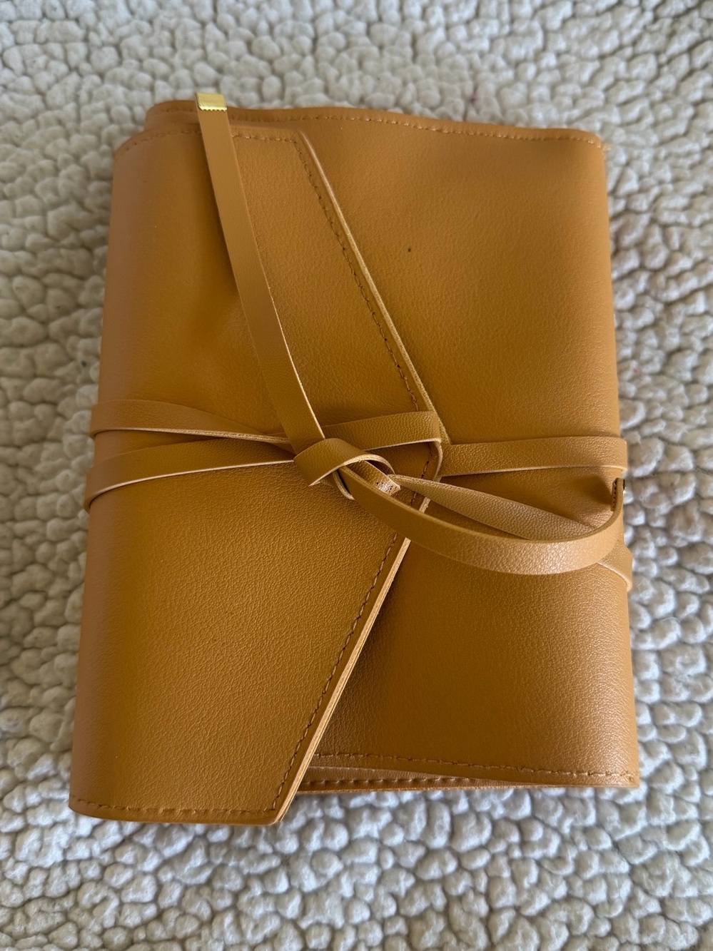 Glass Ladder & Co. Honey Tech Organizer Roll